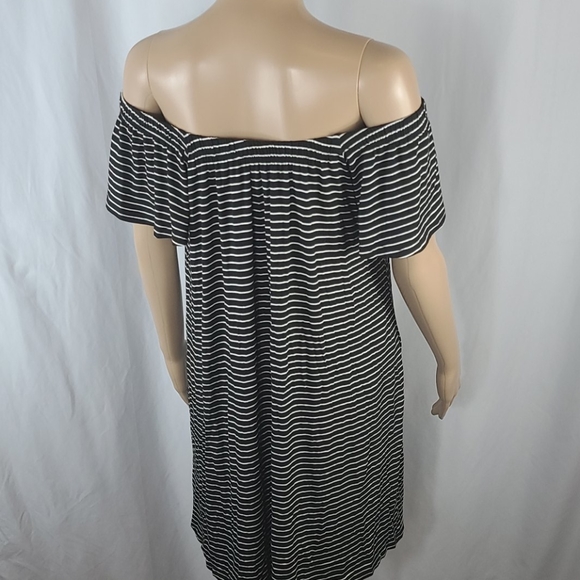 Ruffle Off Shoulder Black White Stripe Flare Dress - Picture 8 of 9